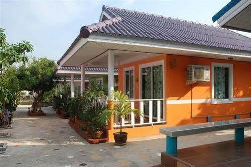 Hotel Baan Im Em Pattaya Zewnętrze zdjęcie
